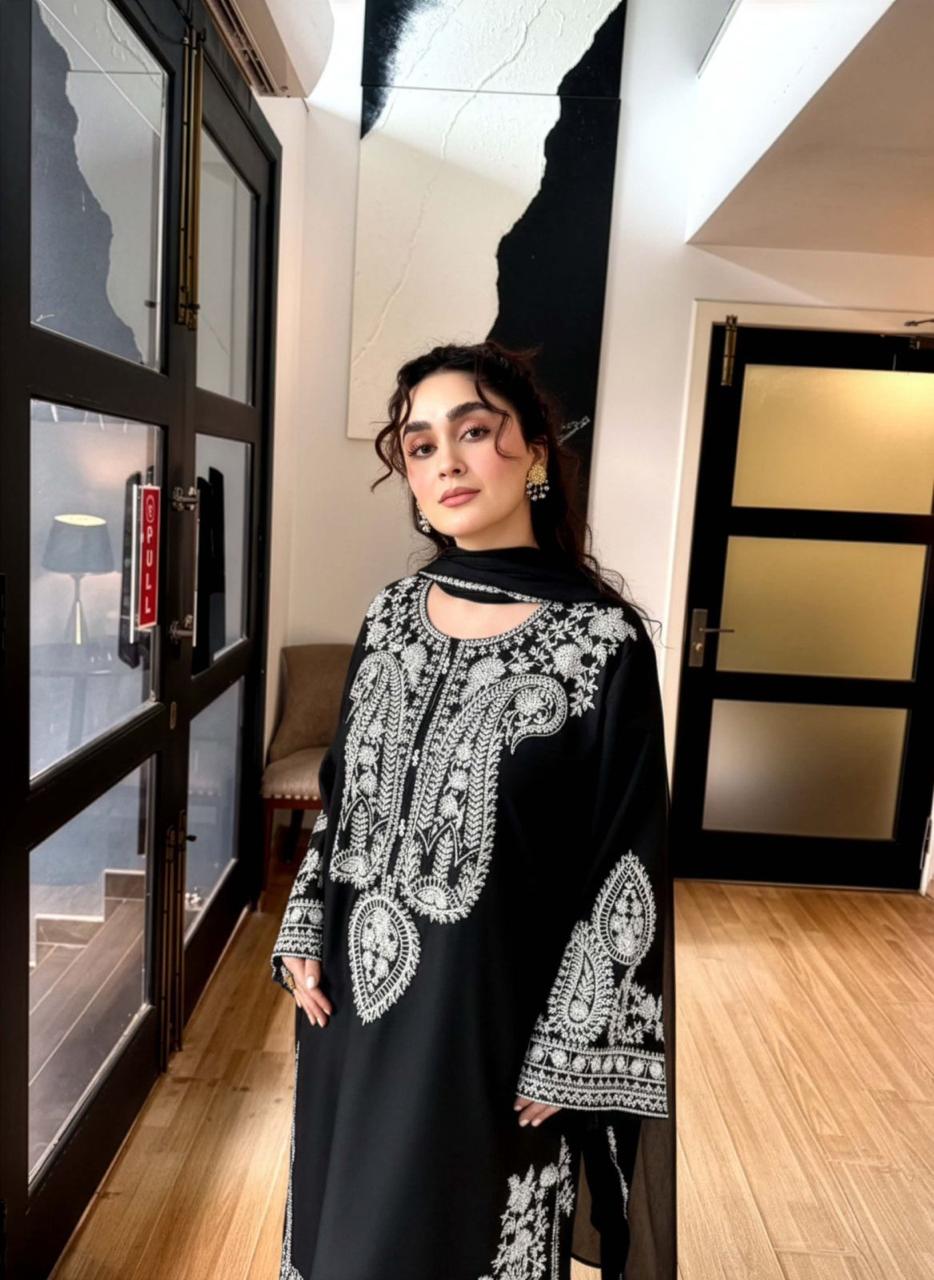 Mirana 1241 | Unstitched Airjet Lawn Suit