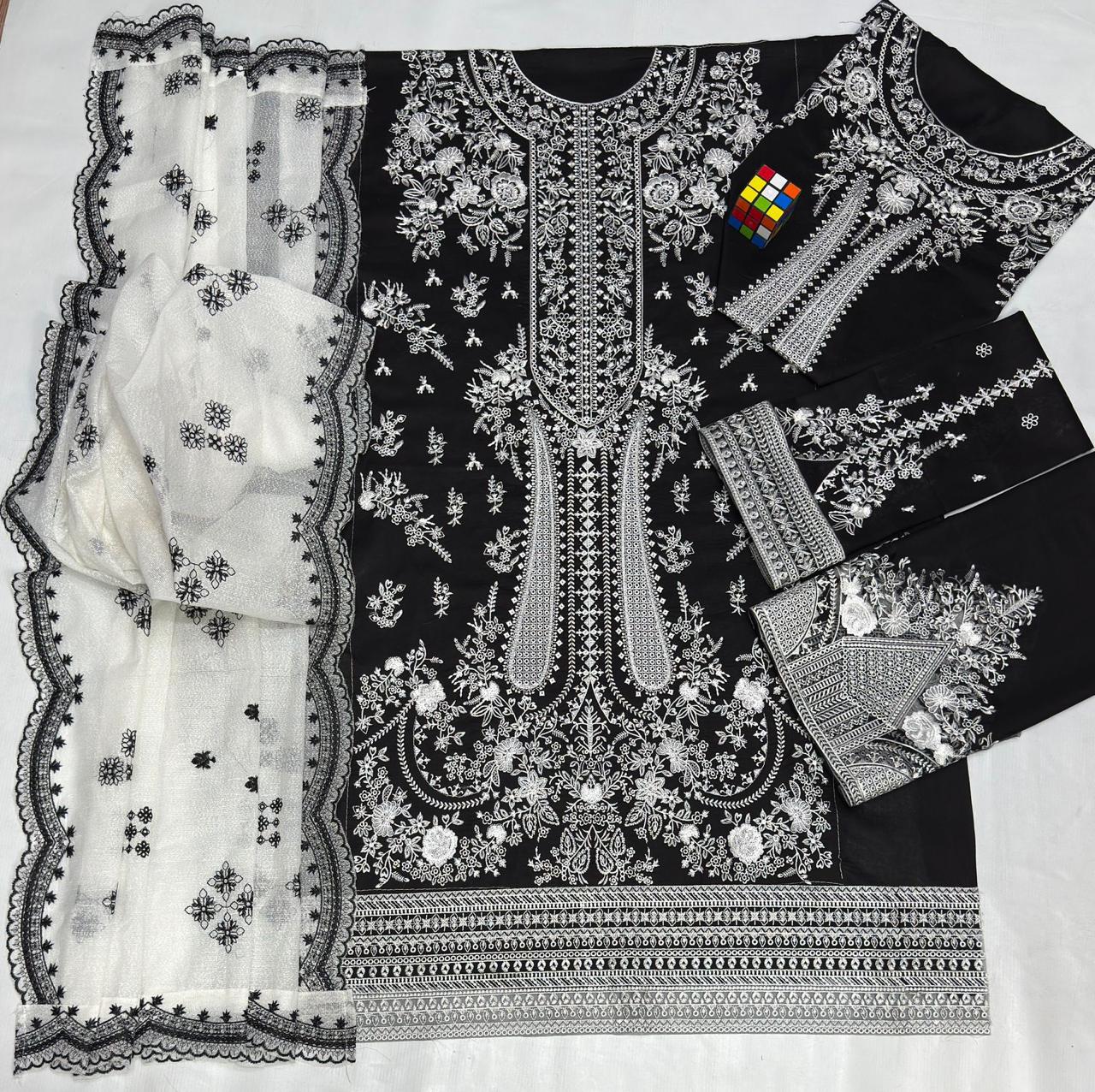 Hussain Rehar 1100 Summer Collection | Pure Airjet Lawn with Karandi Net Dupatta & Heavy Embroidery