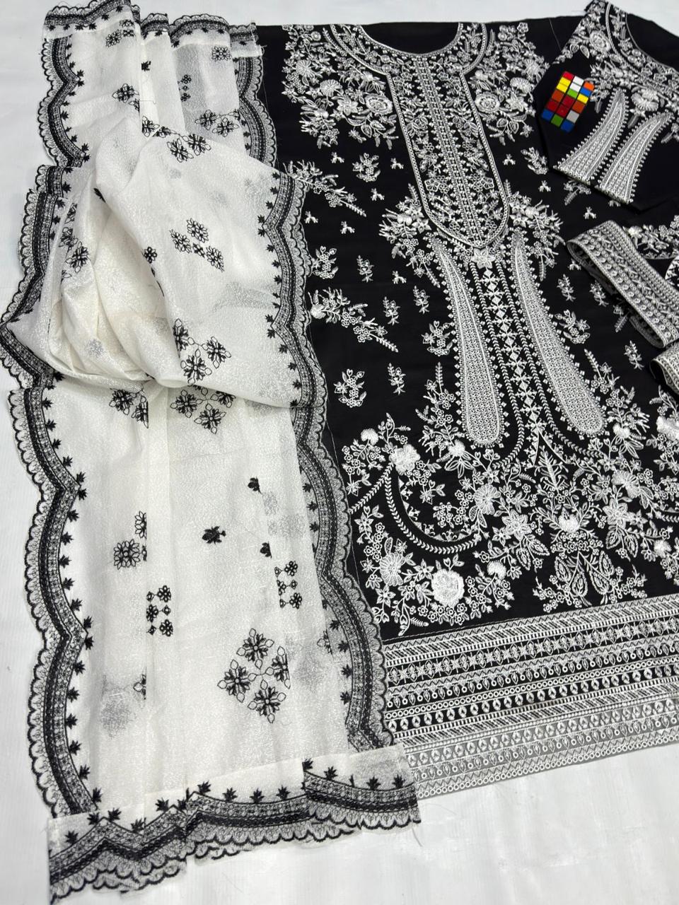 Hussain Rehar 1100 Summer Collection | Pure Airjet Lawn with Karandi Net Dupatta & Heavy Embroidery