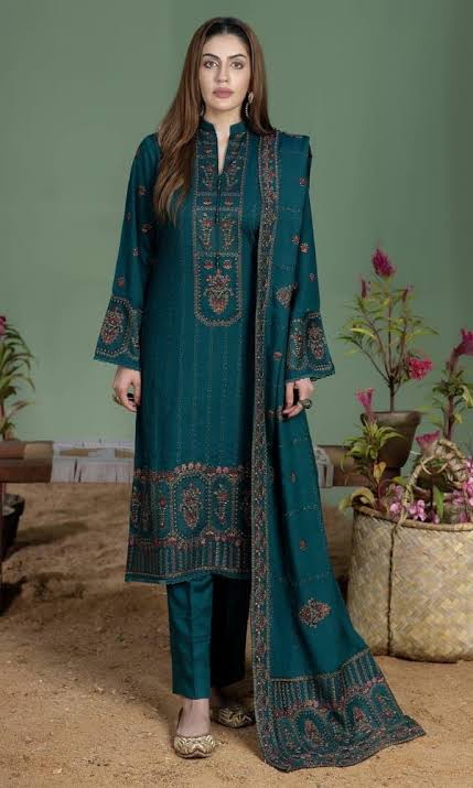 Noor-E-Fajar - 3PC Full Embroidered Lawn Suit